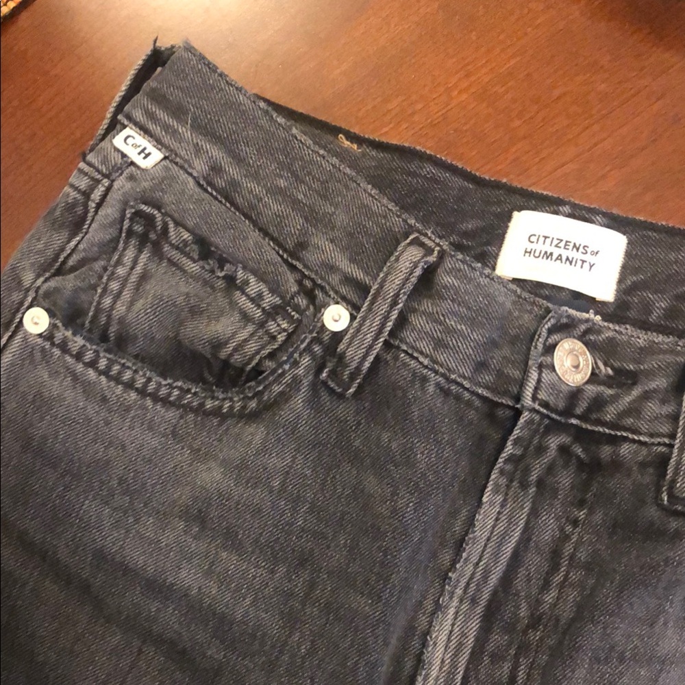 Citizens Of Humanity Straight Leg Jeans in Washed Black